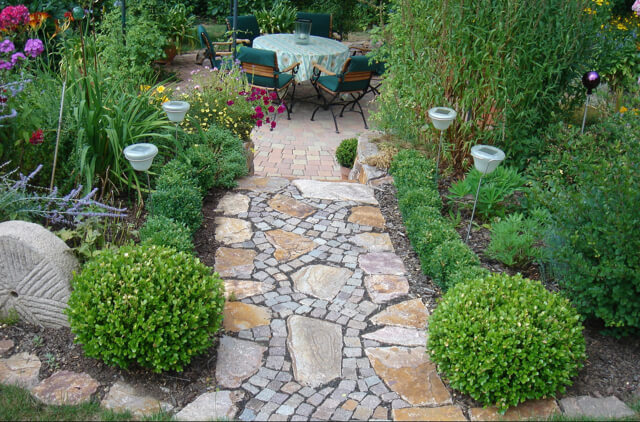 natursteinweg-gartengestaltung-frank-klemt Natursteinarbeiten für professionelle Gartengestaltung