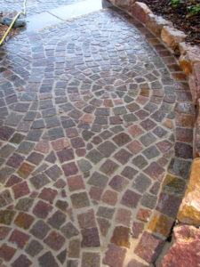Pflasterarbeiten, Weg pflastern, Intarsien
